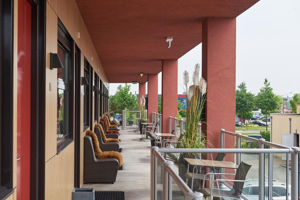 Hotel Babylon Heerhugowaard - Alkmaar Bagian luar foto