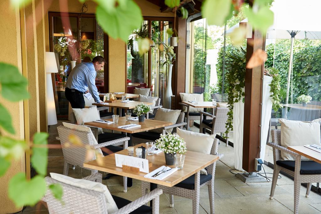Hotel Babylon Heerhugowaard - Alkmaar Bagian luar foto