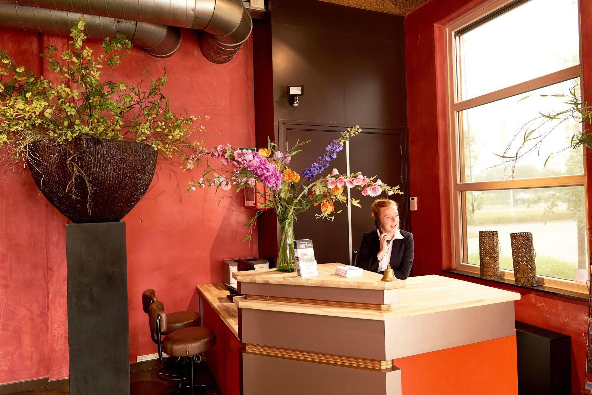 Hotel Babylon Heerhugowaard - Alkmaar Bagian luar foto